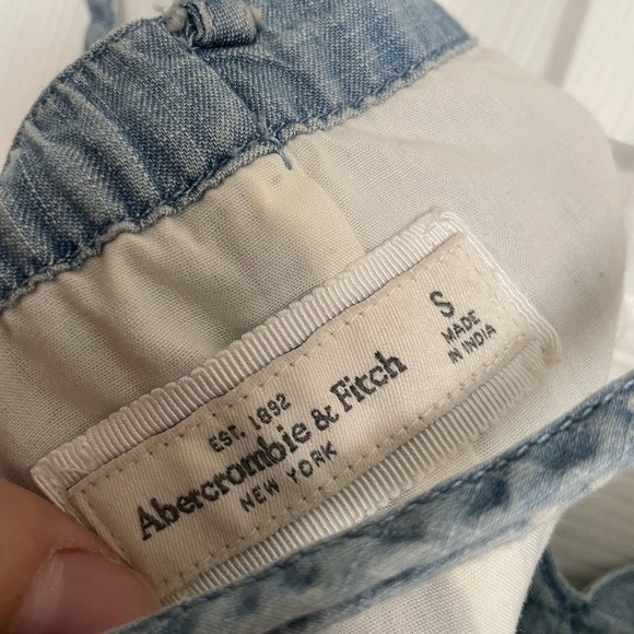 Abercrombie and Fitch denim Floral Womens Mini Dress Fit & Flare w/ Side Cutouts - Picture 9 of 9